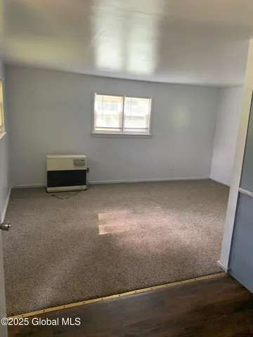 $479,900 | 326 Middle Road, Crown Point, NY 12928