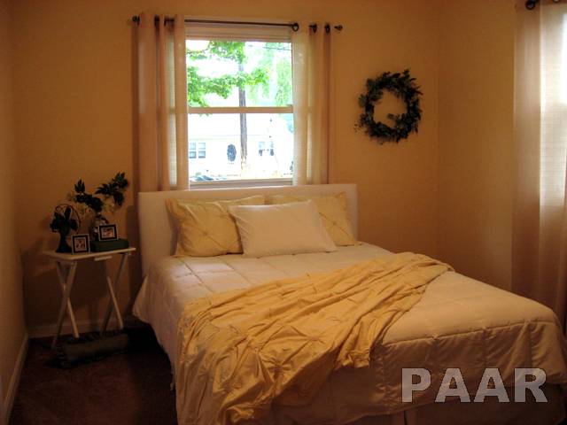 111 Craig Road Marquette Heights, IL 61554 - Photo 10 of 12 Gallery Image 10