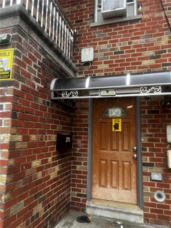 $2,600 | 2113 Chatterton Avenue | Unionport