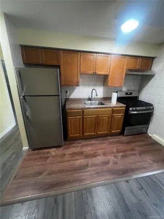 $2,600 | 2113 Chatterton Avenue | Unionport