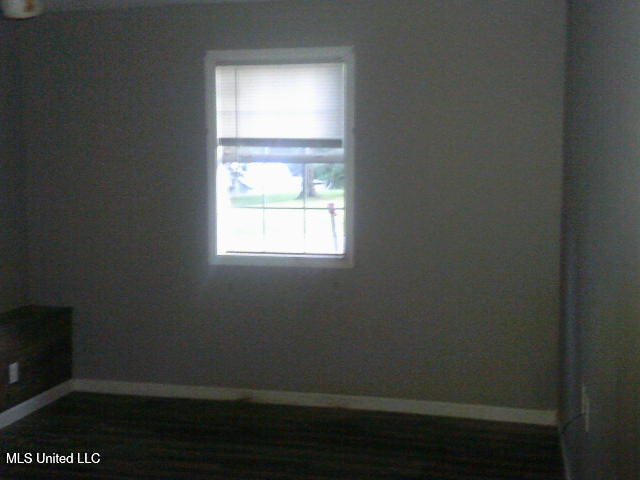 421 Highway 354 Walnut, MS 38683 - Photo 5 of 12 BEDROOM 2
