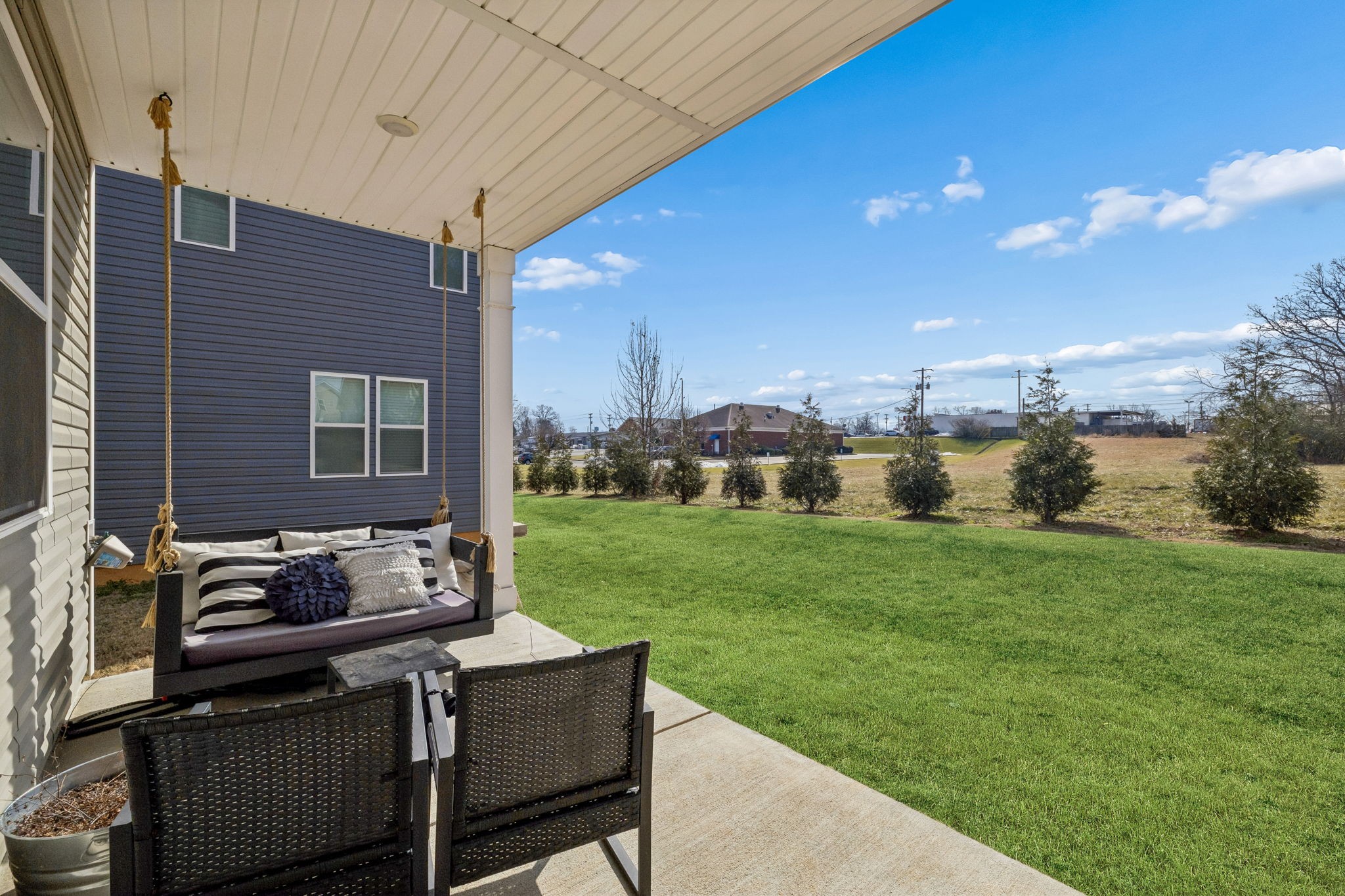 117 Timber Crest Trail White Bluff, TN 37187 - Photo 28 of 39 a backyard of a house with table and chairs