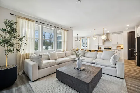 $429,900 | 117 Timber Crest Trail, White Bluff, TN 37187