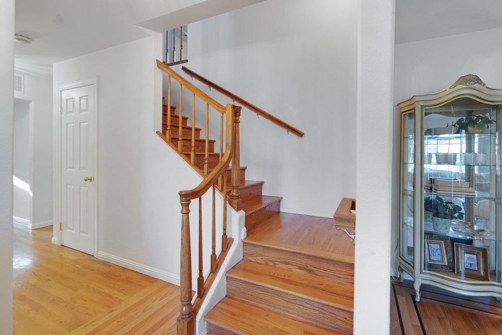 755 Cumberland Drive Gilroy, CA 95020 - Photo 25 of 52 a view of entryway and hall with wooden floor