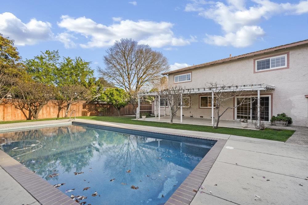 755 Cumberland Drive Gilroy, CA 95020 - Photo 42 of 52 a view of a house with a yard