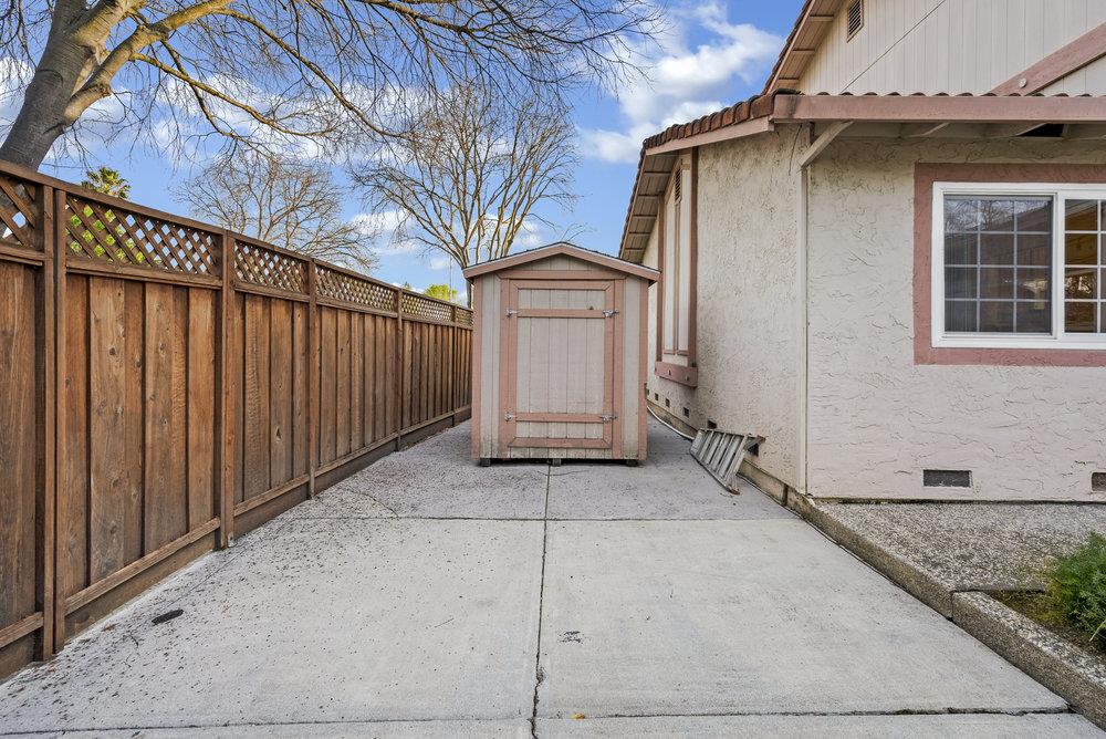 755 Cumberland Drive Gilroy, CA 95020 - Photo 45 of 52 a view of a back yard of the house