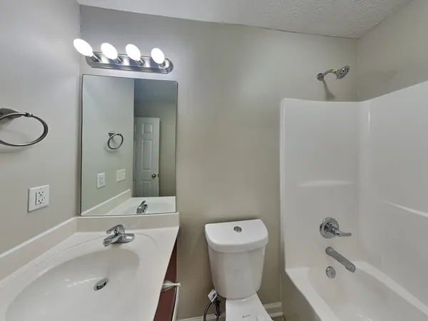 $2,249 | 114 Brigham Court, White House, TN 37188