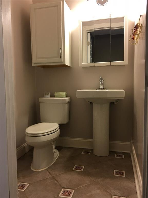 1487 Mayview Road Upper St. Clair, PA 15241 - Photo 14 of 25 Gallery Image 14