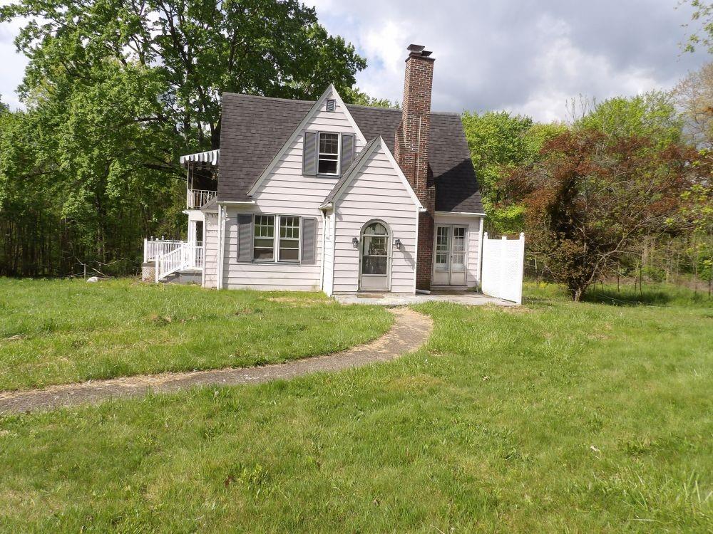 4267 Matthews Road Edinburg, PA 16116 - Photo 1 of 16