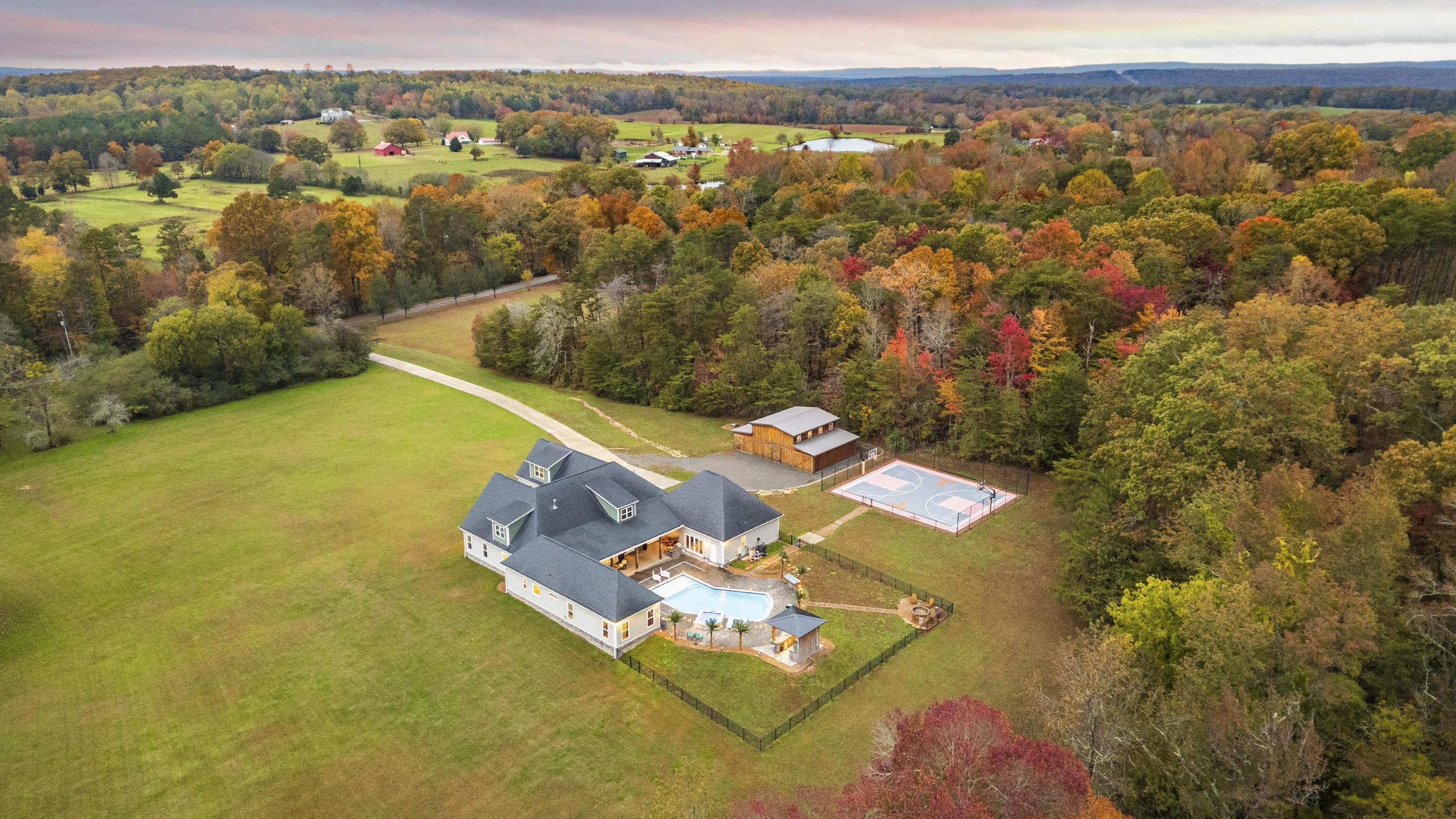 2419 Welch Road Soddy Daisy, TN 37379 - Photo 11 of 63 2025_10_October_2419_Welch_Rd_0014