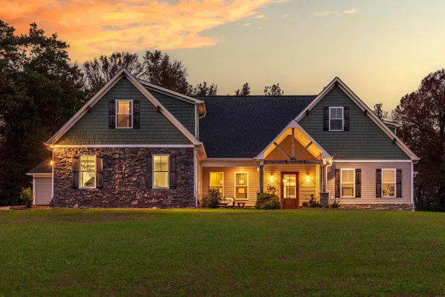 $1,825,000 | 2419 Welch Road, Soddy Daisy, TN 37379