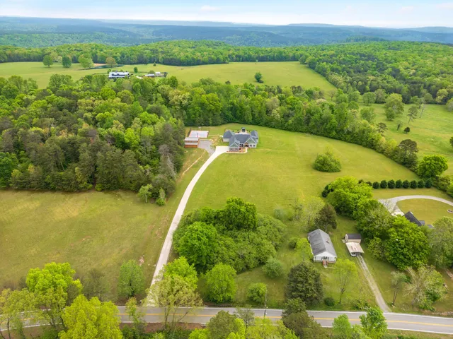 $1,825,000 | 2419 Welch Road, Soddy Daisy, TN 37379
