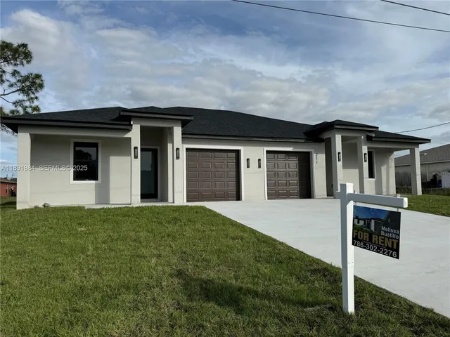 $1,900 | 1010-1012 Gerald Avenue, Unit 1010/1012, Lehigh Acres, FL 33936