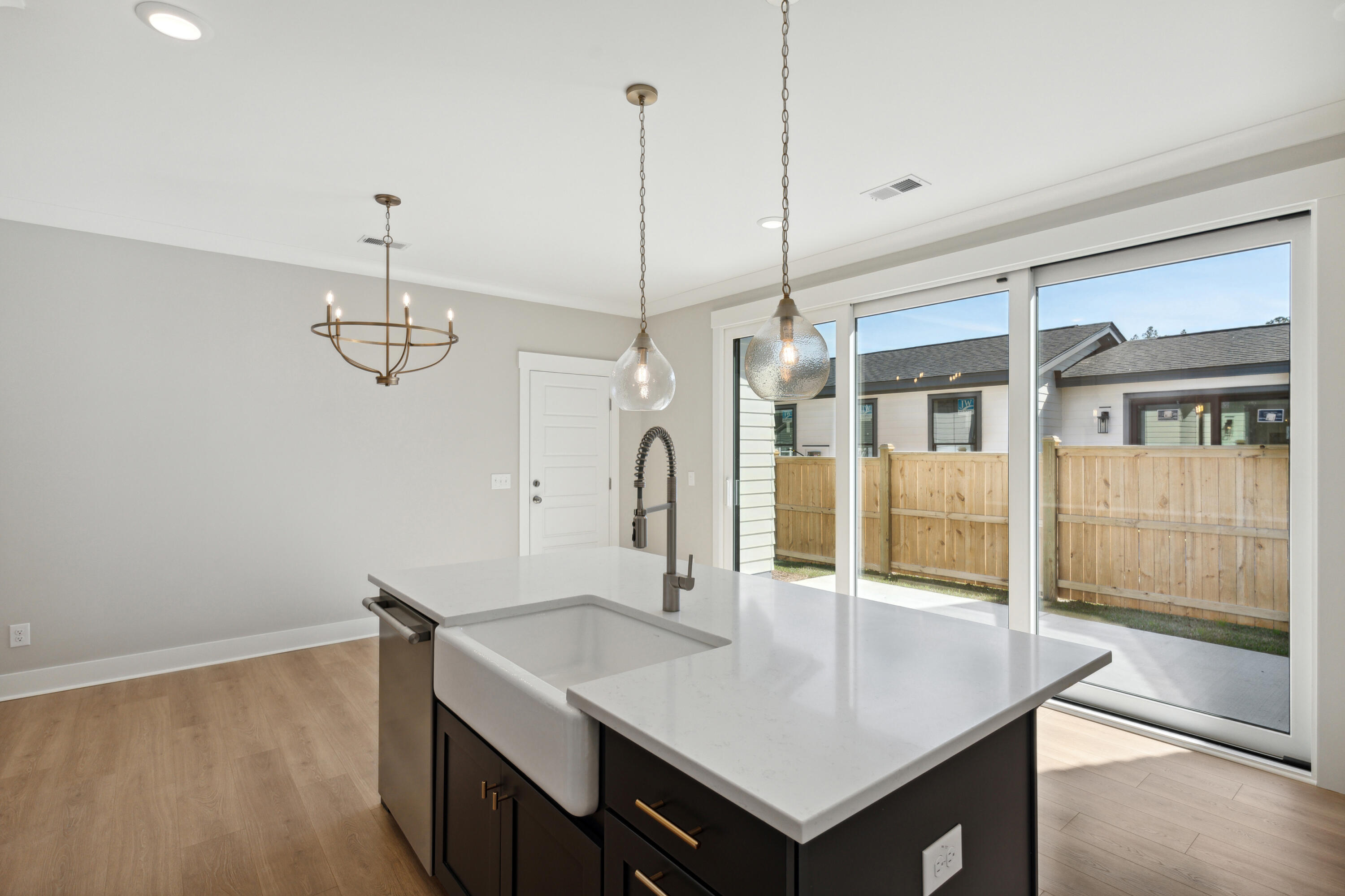 155 Pocket Bend Circle Summerville, SC 29486 - Photo 16 of 39 155PocketBendCir-KeenEyeMarketing-016