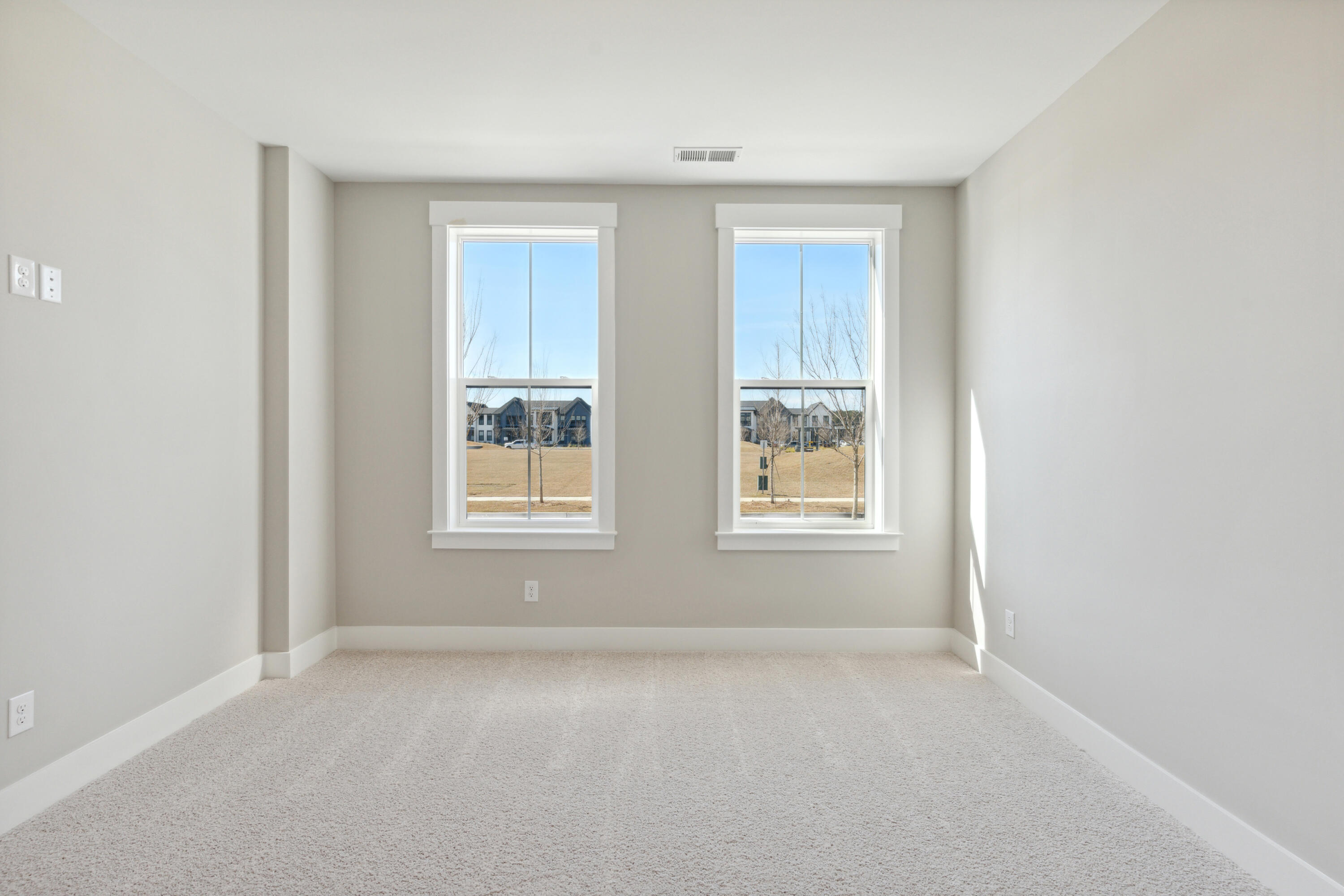 155 Pocket Bend Circle Summerville, SC 29486 - Photo 18 of 39 155PocketBendCir-KeenEyeMarketing-018