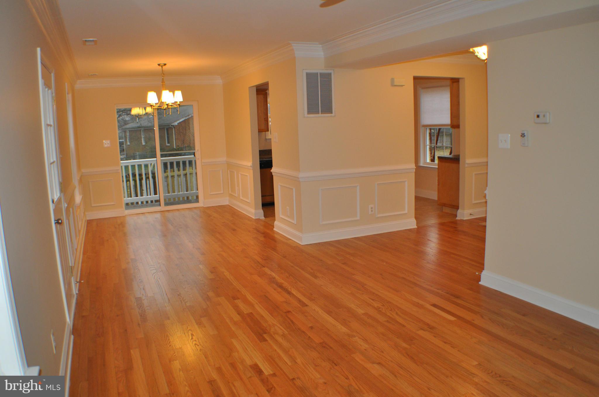 40418 Duke Road Mechanicsville, MD 20659 - Photo 12 of 30 Living Room