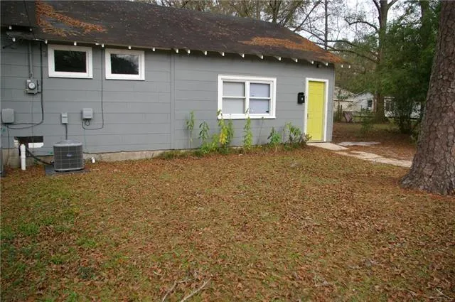 $950 | 411 South Chestnut Street, Unit B, Hammond, LA 70403