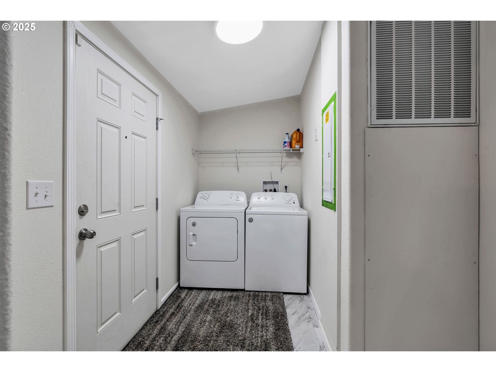 8750 Southeast 155th Avenue, Unit 28 Happy Valley, OR 97086 - Photo 13 of 28 a utility room with dryer and washer