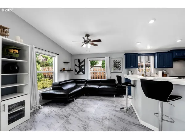 $209,500 | 8750 Southeast 155th Avenue, Unit 28, Happy Valley, OR 97086