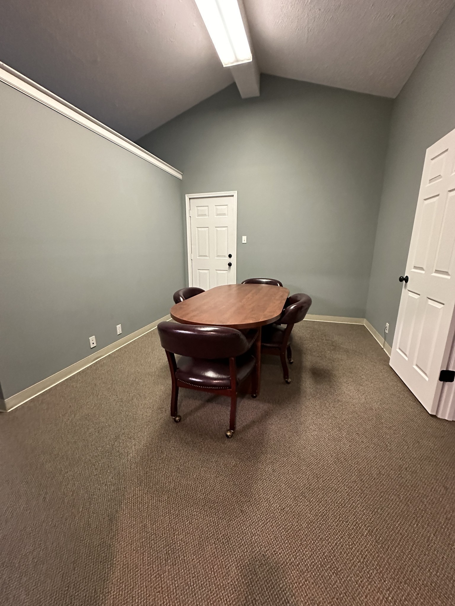 5652 Highway 100 Lyles, TN 37098 - Photo 19 of 21 a room with a table and chairs