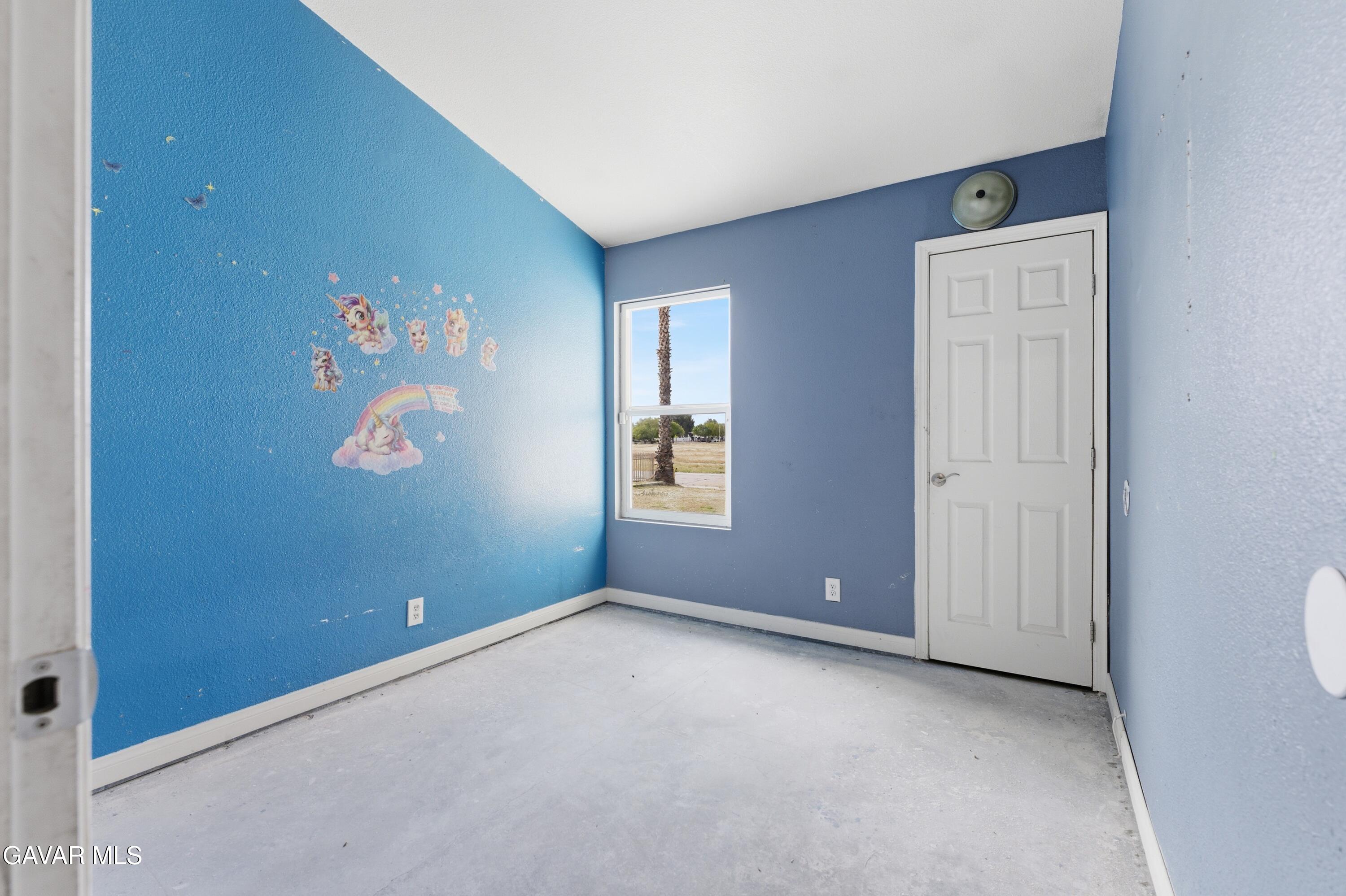 2629 East Kettering Street Lancaster, CA 93535 - Photo 9 of 13 09-JYP02206