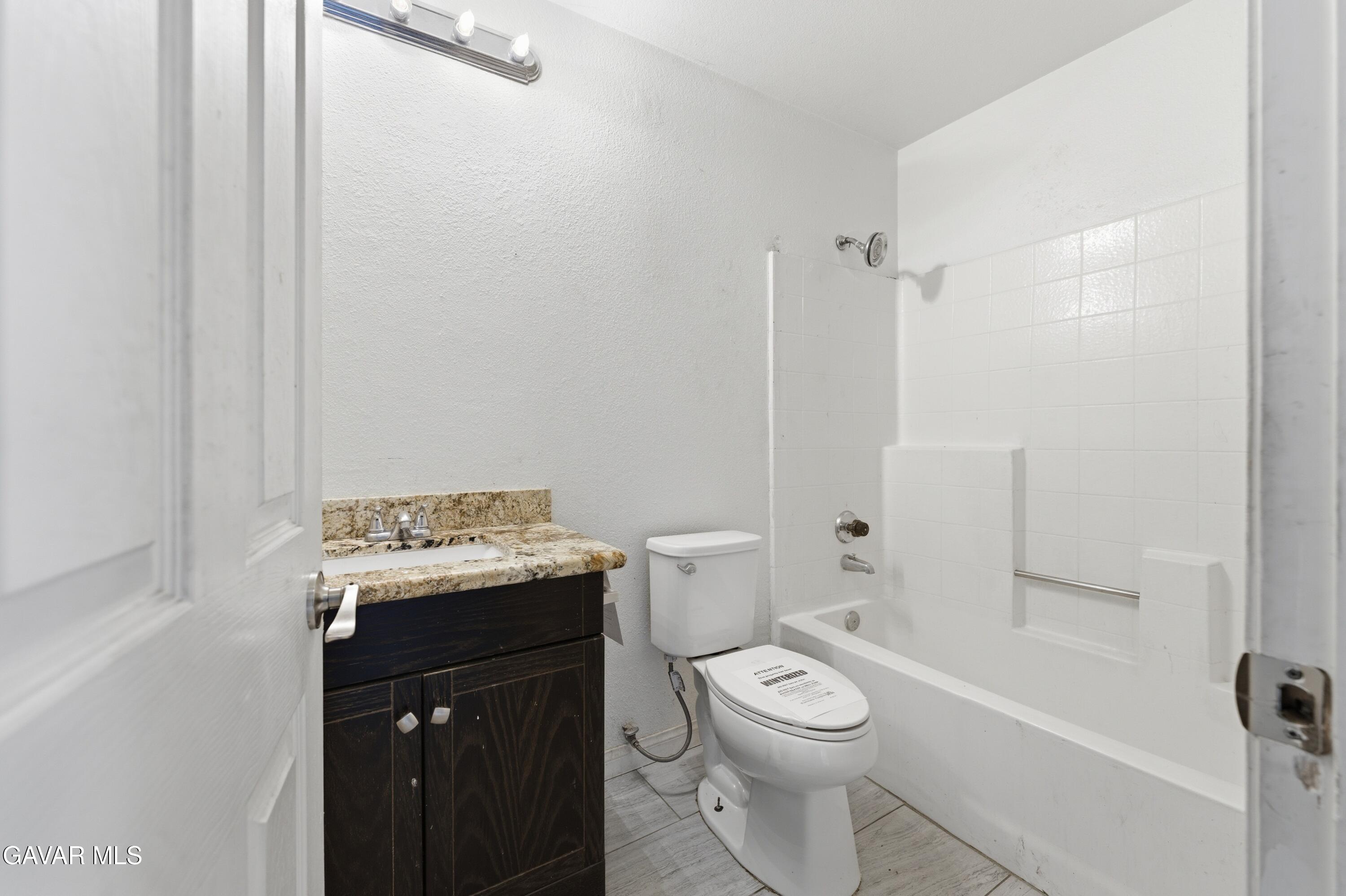 2629 East Kettering Street Lancaster, CA 93535 - Photo 10 of 13 06-JYP02209