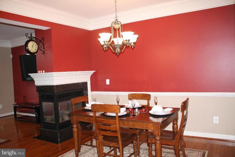 906 West Glebe Road Alexandria, VA 22305 - Photo 12 of 20 Dining Room