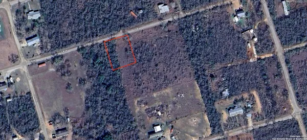 $25,000 | 404 Avenue J, Christine, TX 78012