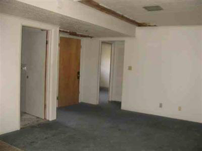 5205 Branch Road Flint, MI 48506 - Photo 4 of 7 20107909-3.JPG