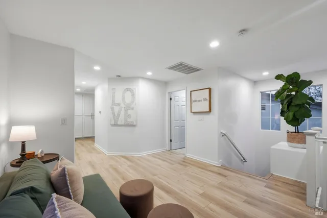 $988,000 | 1366 Birdie Drive, Windsor, CA 95492