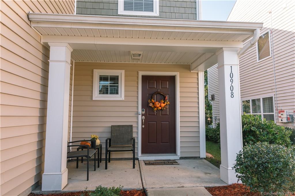 10908 Greenhead View Road Charlotte, NC 28262 - Photo 5 of 25 Gallery Image 5