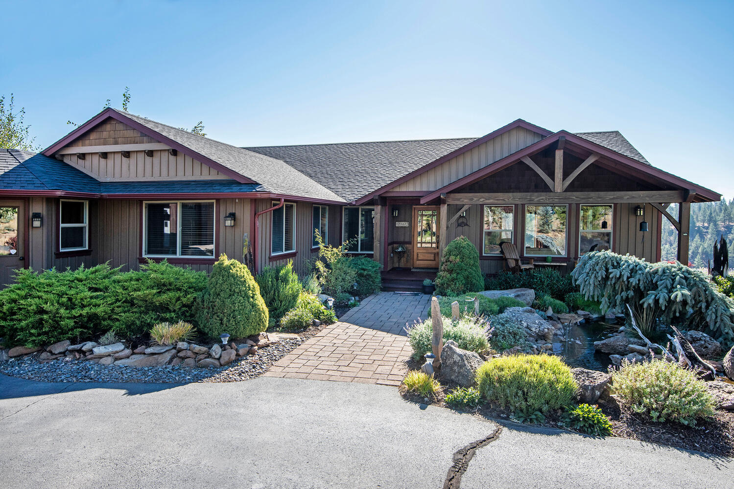 17167 Mountain View Road Sisters, OR 97759 - Photo 1 of 39 1 (1)