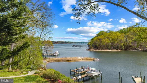 $2,495,000 | 327 Riverview Trail, Annapolis, MD 21401