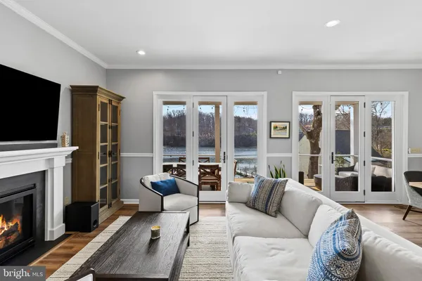 $2,495,000 | 327 Riverview Trail, Annapolis, MD 21401