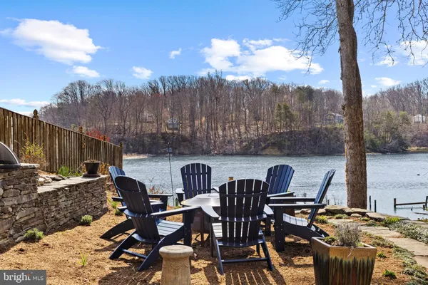 $2,495,000 | 327 Riverview Trail, Annapolis, MD 21401