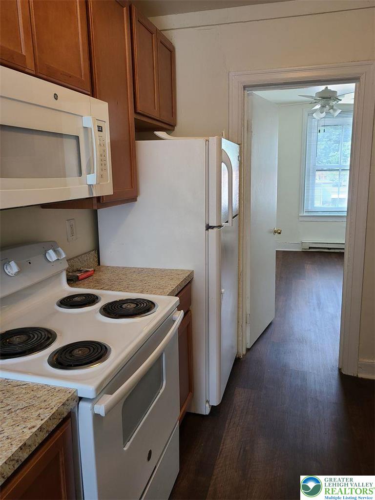 136 Bushkill Street, Unit 4 Easton, PA 18042 - Photo 9 of 17