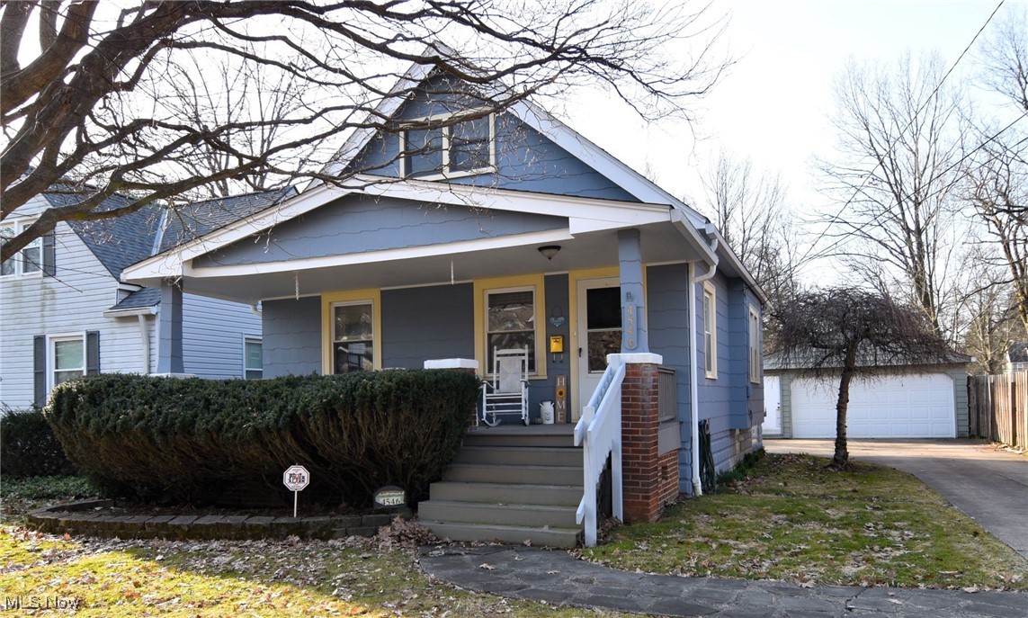 4546 East Berwald Road Cleveland, OH 44121 - Photo 2 of 34