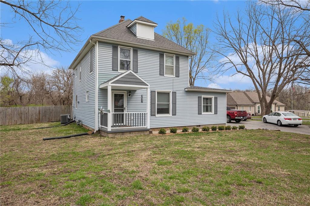 3031 Shrine Park Road Leavenworth, KS 66048 - Photo 1 of 1