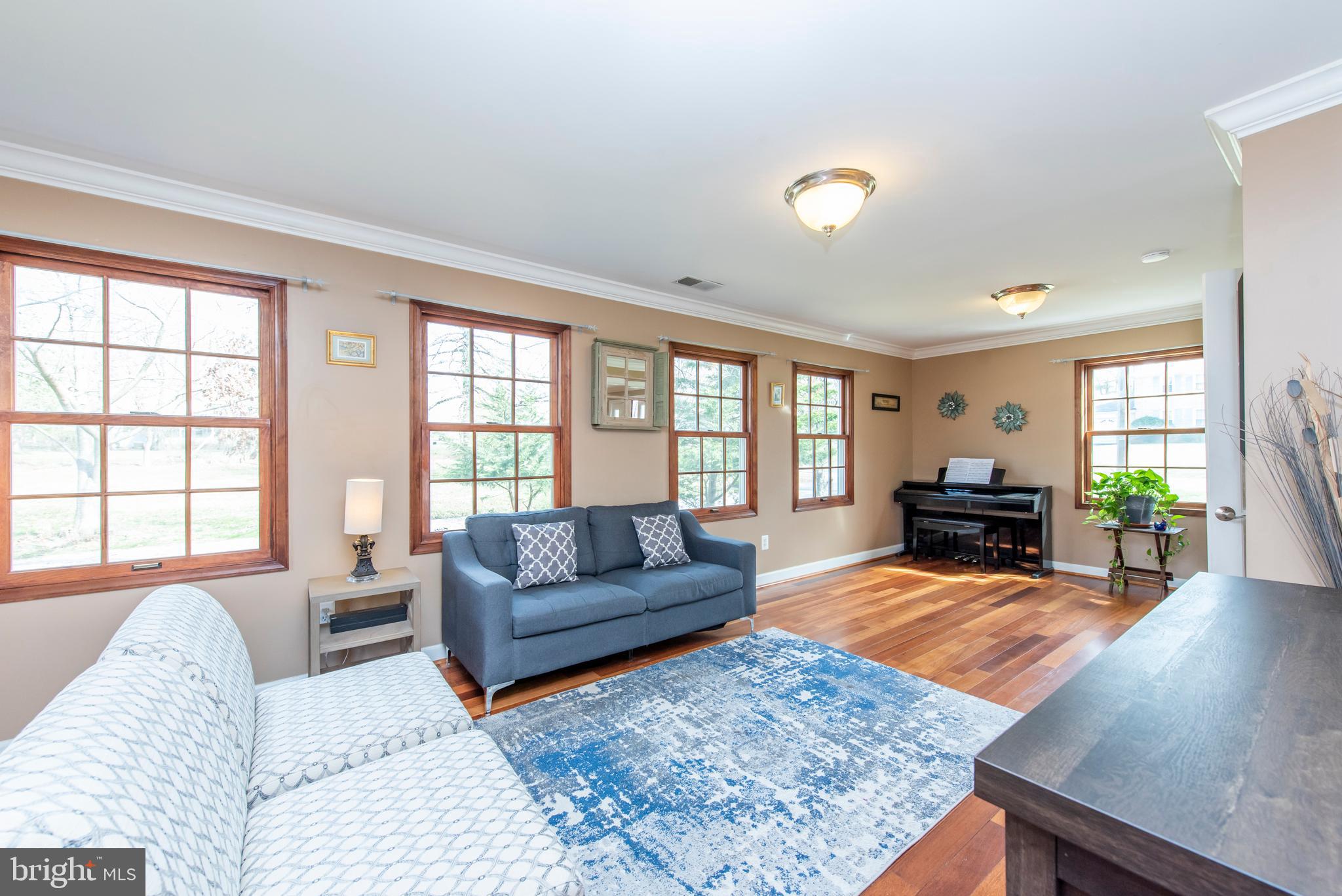 15336 Peach Orchard Road Silver Spring, MD 20905 - Photo 15 of 53 Family Room