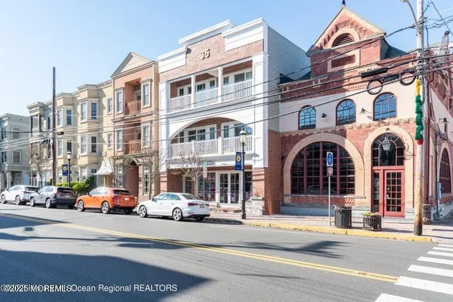 $2,000 | 25 King James Lane, Atlantic Highlands, NJ 07716