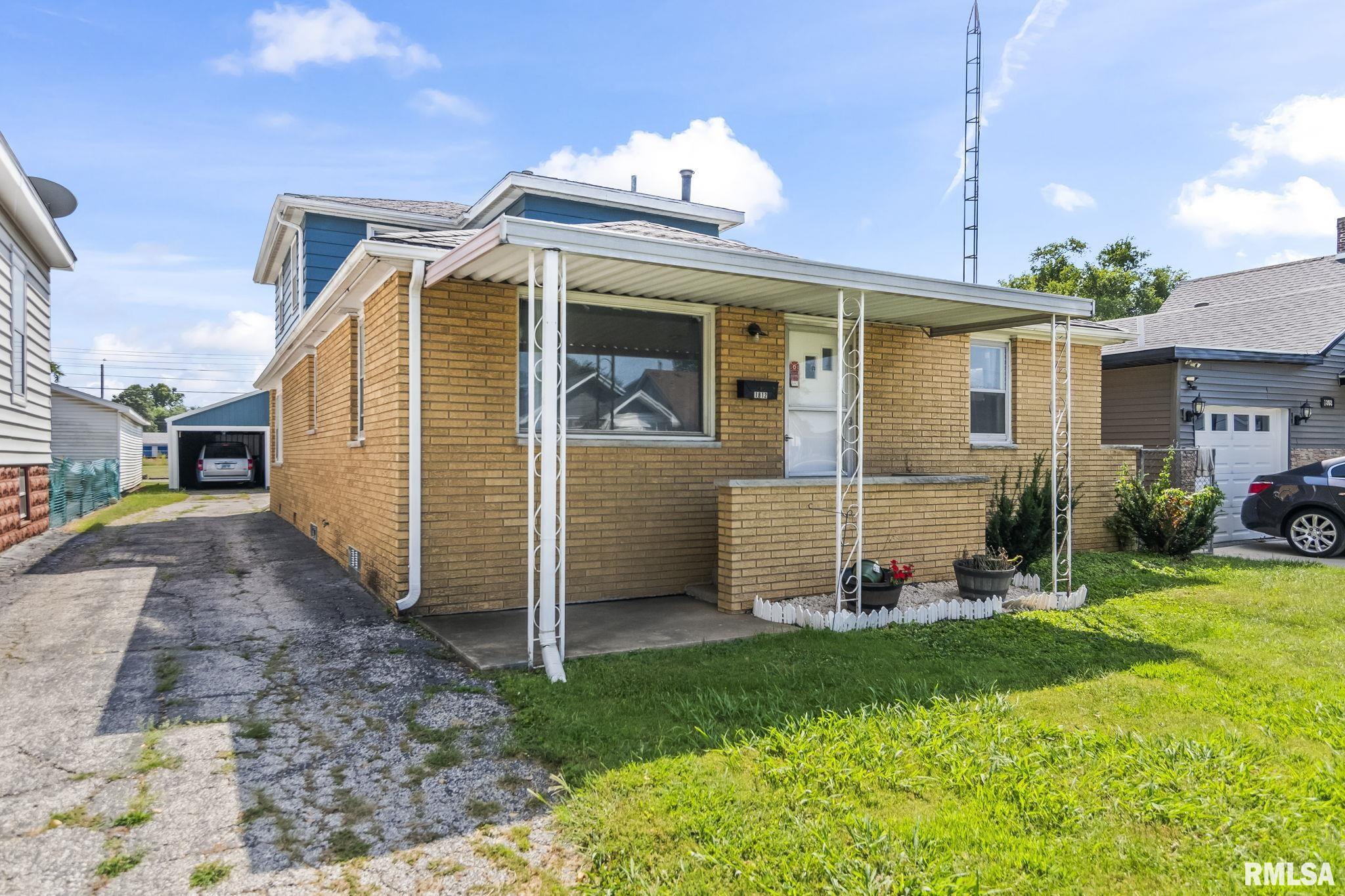 1812 East Converse Street Springfield, IL 62702 - Photo 2 of 41 Gallery Image 2