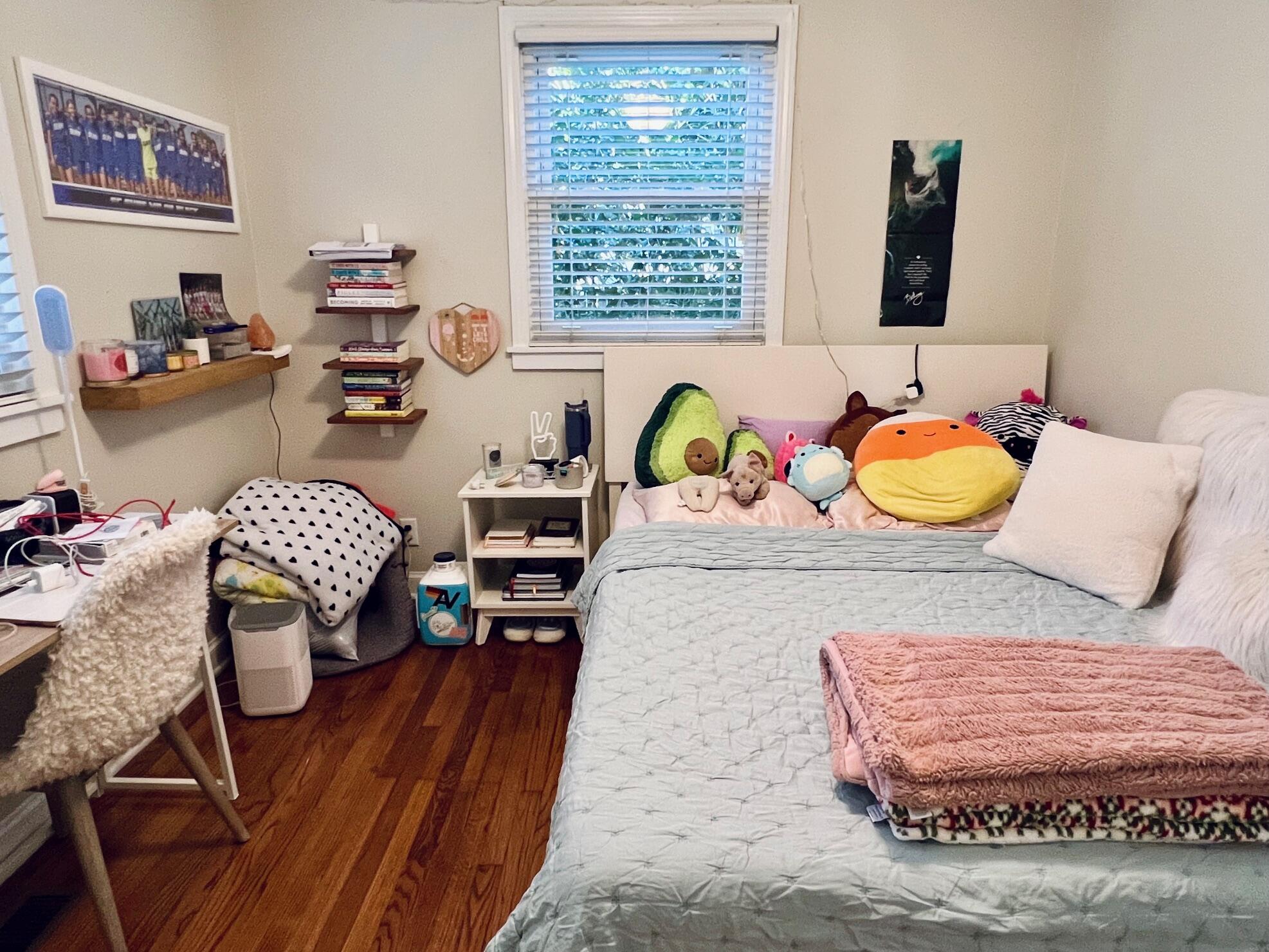 717 Azalea Street Mount Pleasant, SC 29464 - Photo 24 of 35 Bedroom 3