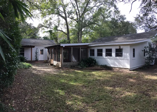 $3,750 | 717 Azalea Street, Mount Pleasant, SC 29464