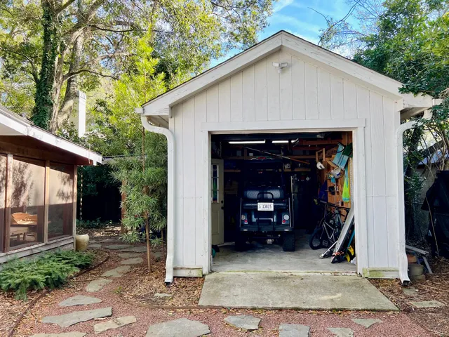 $3,750 | 717 Azalea Street, Mount Pleasant, SC 29464