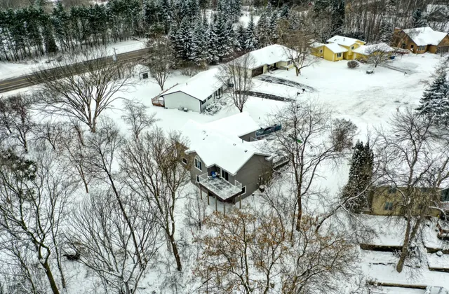 $450,000 | 8751 212th St Court North, Forest Lake, MN 55025