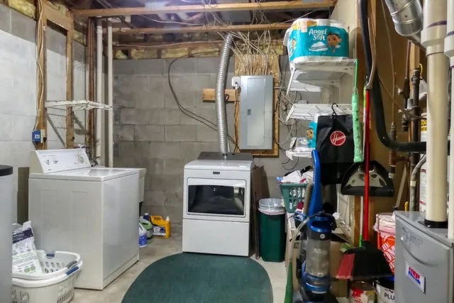 $450,000 | 8751 212th St Court North, Forest Lake, MN 55025