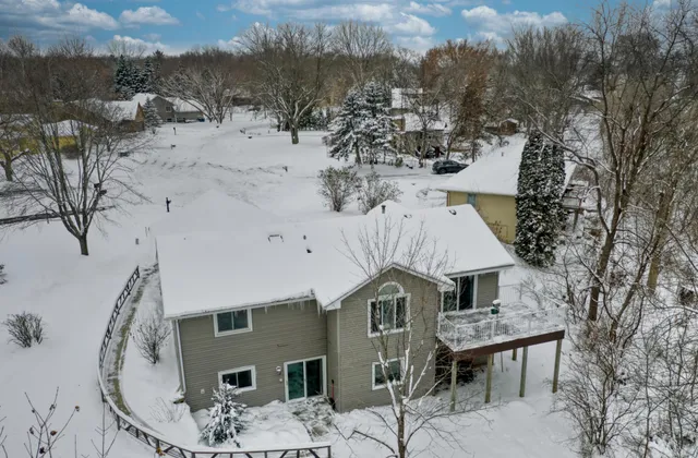 $450,000 | 8751 212th St Court North, Forest Lake, MN 55025
