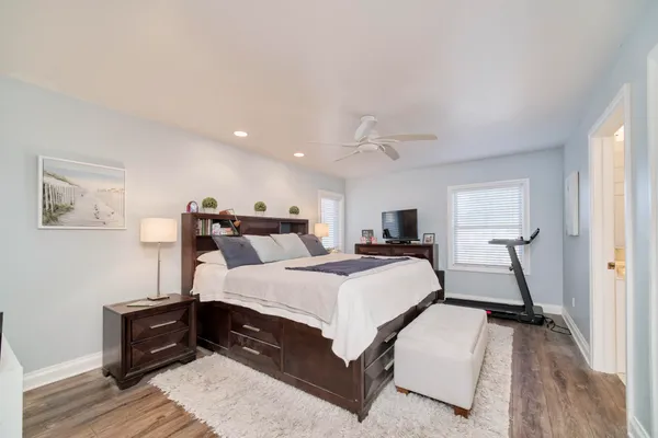 $1,550,000 | 8579 Bayview Road, Onekama, MI 49675