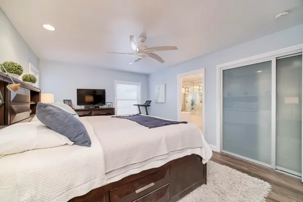 $1,550,000 | 8579 Bayview Road, Onekama, MI 49675