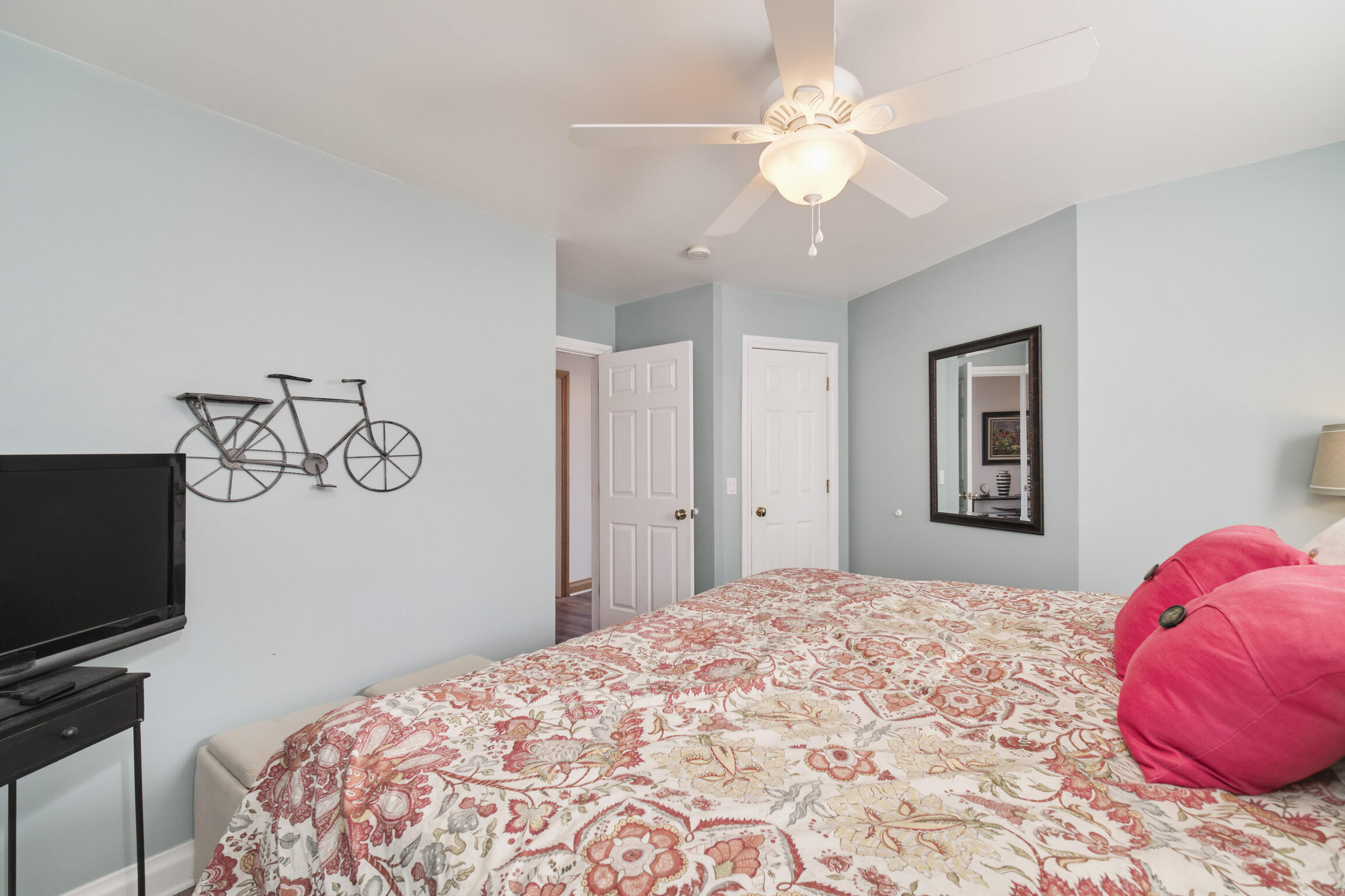 8579 Bayview Road Onekama, MI 49675 - Photo 37 of 72 2nd bedroom main floor